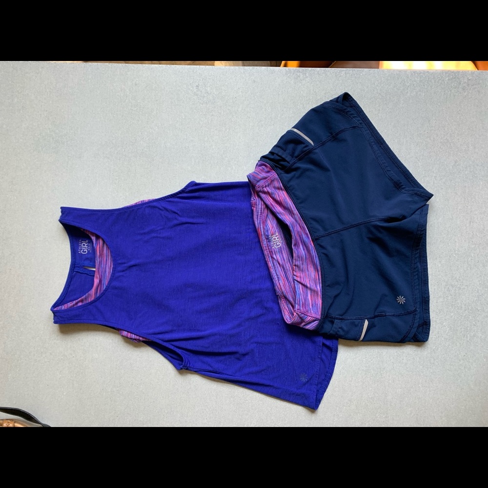 Athleta Girls 8/10 set EUC.